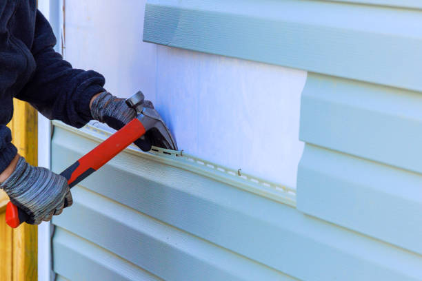 Reliable Siding Repair contractor in Apollo Beach, FL by Creative Siding